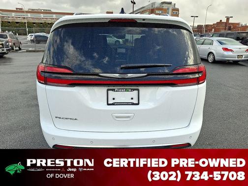 2025 Chrysler Pacifica L