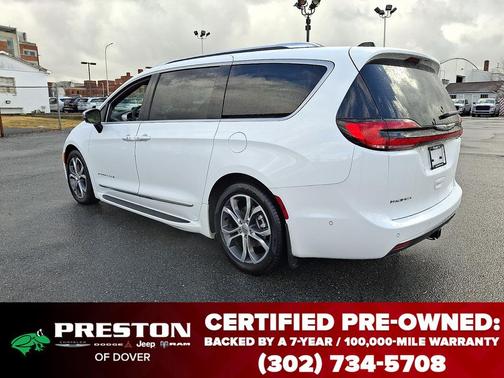 2025 Chrysler Pacifica L