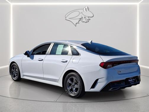 Glacial White Pearl 2023 Kia K5 LXS