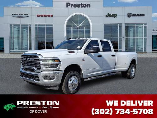 2026 RAM 3500 Tradesman Crew Cab 4x4 8' Box