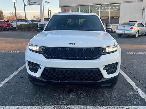 2025 Jeep Grand Cherokee Altitude
