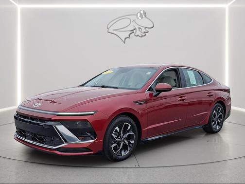 Ultimate red 2024 Hyundai SONATA SEL