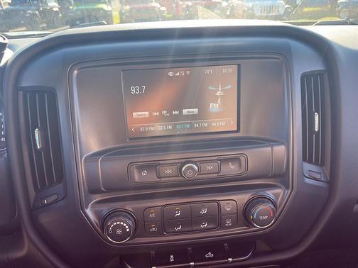 Black 2018 Chevrolet Silverado 1500 Custom