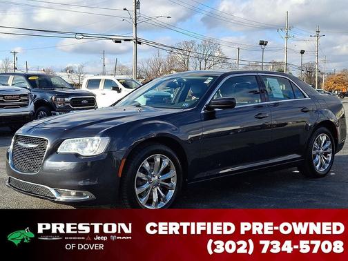 2016 Chrysler 300 Limited