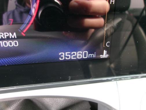 Summit White 2024 Chevrolet Trax LT