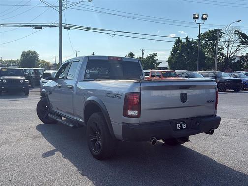 Billet Silver Metallic Clearcoat 2021 RAM 1500 Classic Warlock Quad Cab 4x4 6'4' Box
