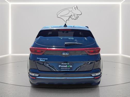 Black Cherry 2021 Kia Sportage LX