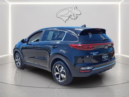 Black Cherry 2021 Kia Sportage LX