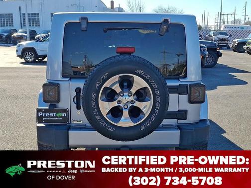 2016 Jeep Wrangler Unlimited Sahara