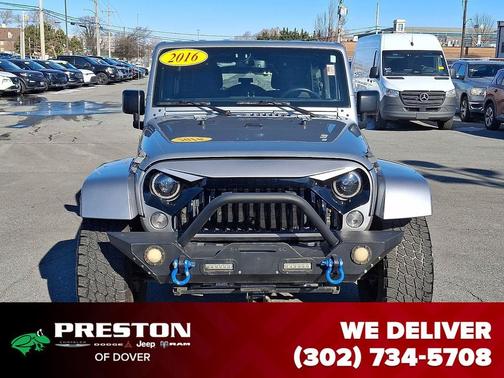 2016 Jeep Wrangler Unlimited Sahara