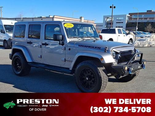 2016 Jeep Wrangler Unlimited Sahara