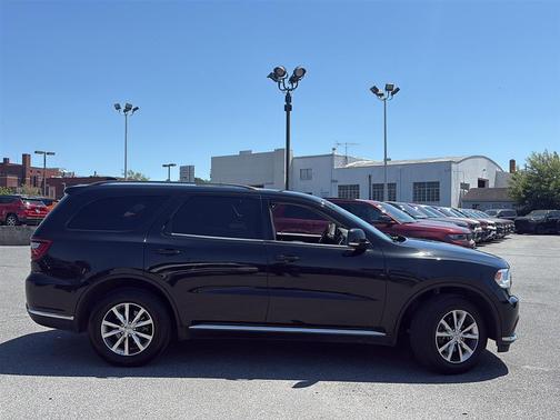Brilliant Black Crystal Pearlcoat 2016 Dodge Durango Limited