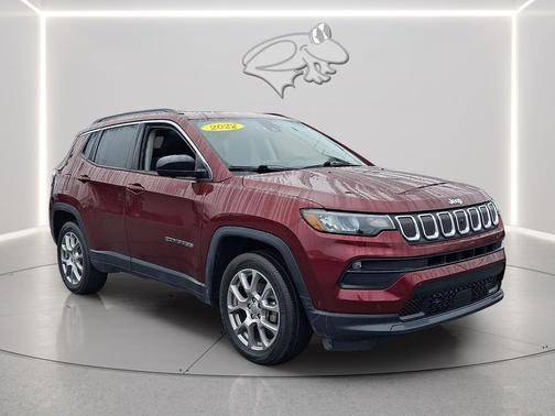 2022 Jeep Compass Latitude Lux