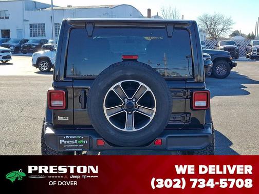 2023 Jeep Wrangler 4-Door Sahara 4x4