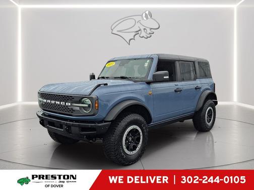 Azure Gray Metallic Tri-Coat 2023 Ford Bronco Badlands
