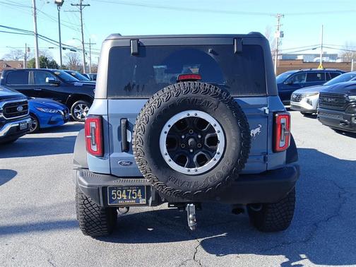 Azure Gray Metallic Tri-Coat 2023 Ford Bronco Badlands