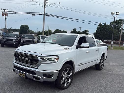 Bright White Clearcoat 2020 RAM 1500 Limited