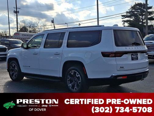 2023 Jeep Wagoneer L Series III 4x4