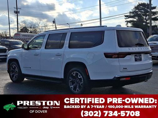 2023 Jeep Wagoneer L Series III 4x4