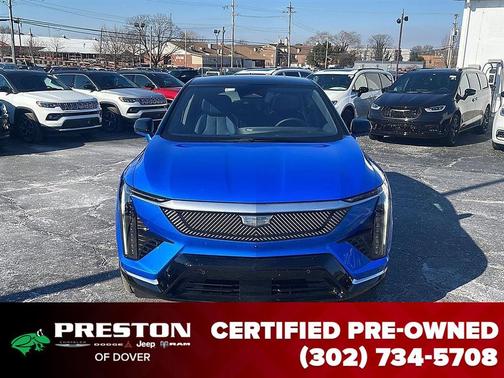 2025 Cadillac OPTIQ Luxury 2 AWD