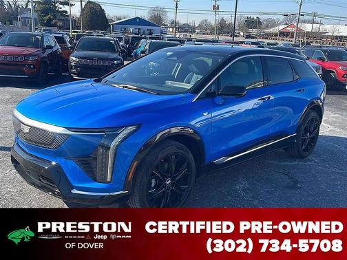 2025 Cadillac OPTIQ Luxury 2 AWD