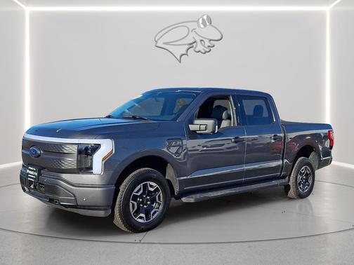2023 Ford F-150 Lightning XLT