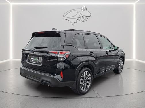 Crystal Black Silica 2025 Subaru Forester Touring