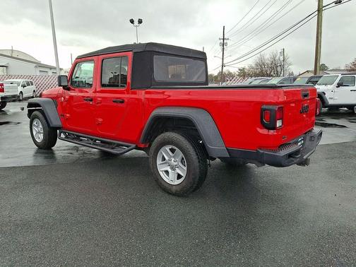 2020 Jeep Gladiator Sport S