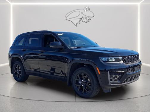 2026 Jeep Grand Cherokee Altitude