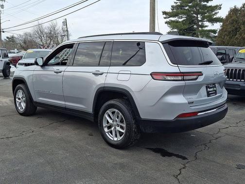 2024 Jeep Grand Cherokee L Laredo
