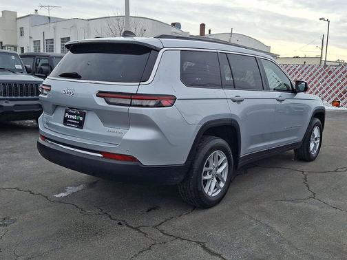 2024 Jeep Grand Cherokee L Laredo