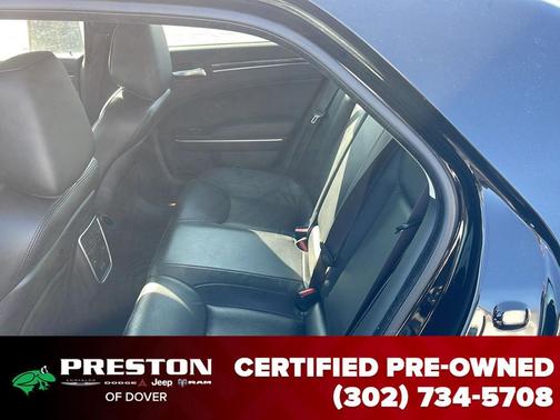 2023 Chrysler 300 Touring