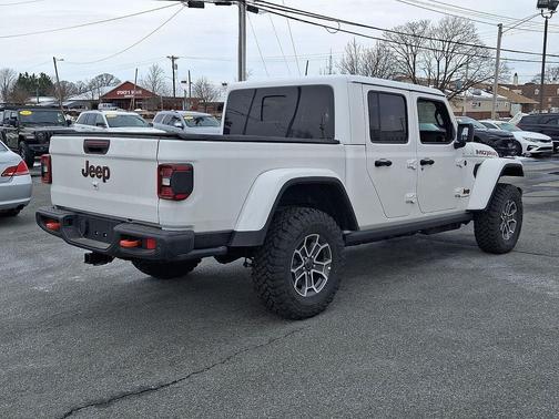 2026 Jeep Gladiator Mojave X 4x4