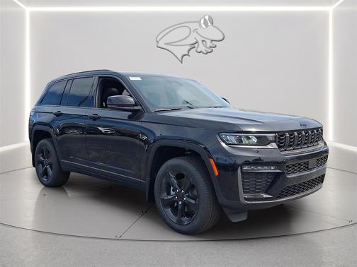 Diamond Black Crystal Pearlcoat 2026 Jeep Grand Cherokee Limited