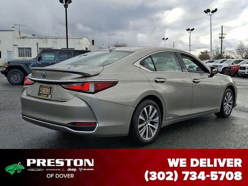 2020 Lexus ES 300h Base