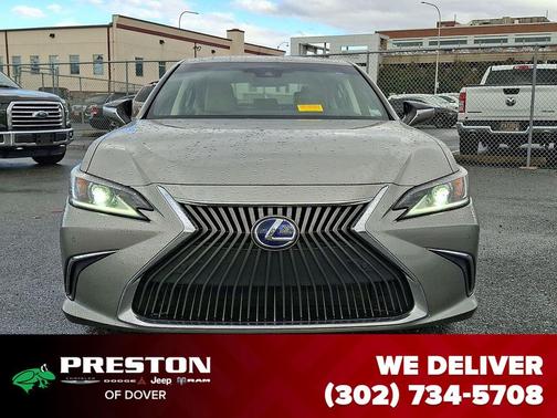 2020 Lexus ES 300h Base