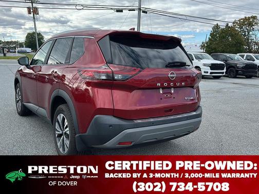 2022 Nissan Rogue SV