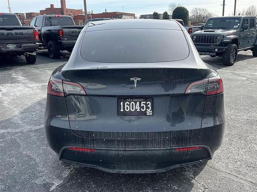 2024 Tesla Model Y Long Range Single Motor Rear-Wheel Drive