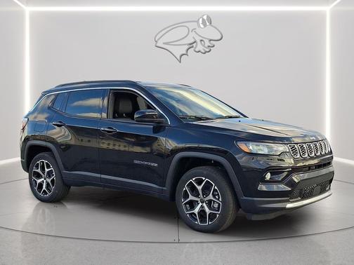 Diamond Black Crystal Pearlcoat 2026 Jeep Compass Limited
