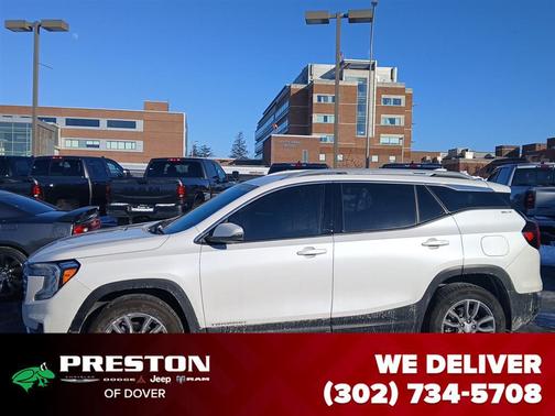 2024 GMC Terrain SLT