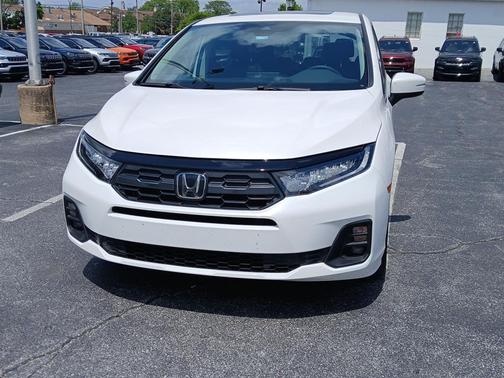 Platinum White Pearl 2025 Honda Odyssey EX-L