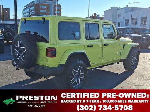 2024 Jeep Wrangler 4-Door Sahara 4x4