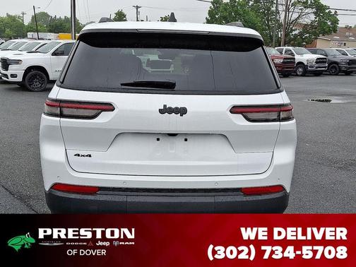 Bright White Clearcoat 2025 Jeep Grand Cherokee L Altitude