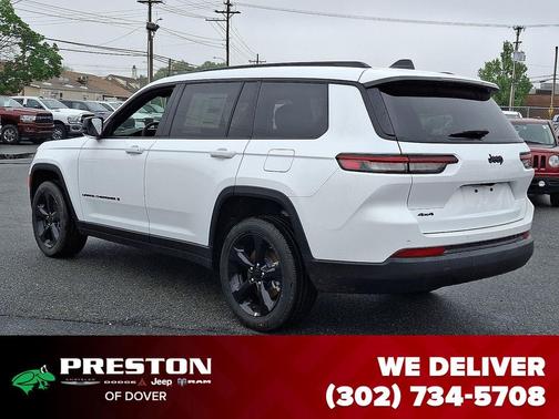 Bright White Clearcoat 2025 Jeep Grand Cherokee L Altitude