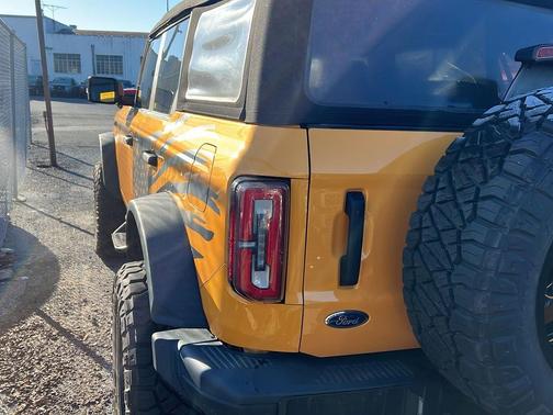 2022 Ford Bronco Badlands