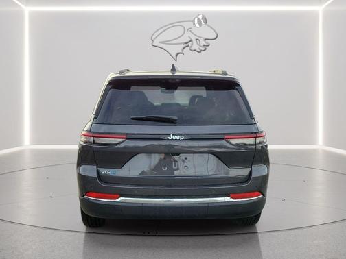 Baltic Gray Metallic Clearcoat 2024 Jeep Grand Cherokee 4xe Base
