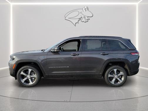 Baltic Gray Metallic Clearcoat 2024 Jeep Grand Cherokee 4xe Base