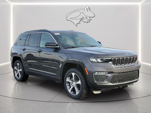 Baltic Gray Metallic Clearcoat 2024 Jeep Grand Cherokee 4xe Base