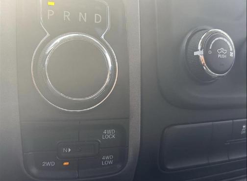 Brilliant Black Crystal Pearlcoat 2017 RAM 1500 Express