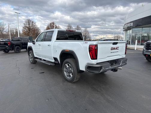 2026 GMC Sierra 2500 SLT